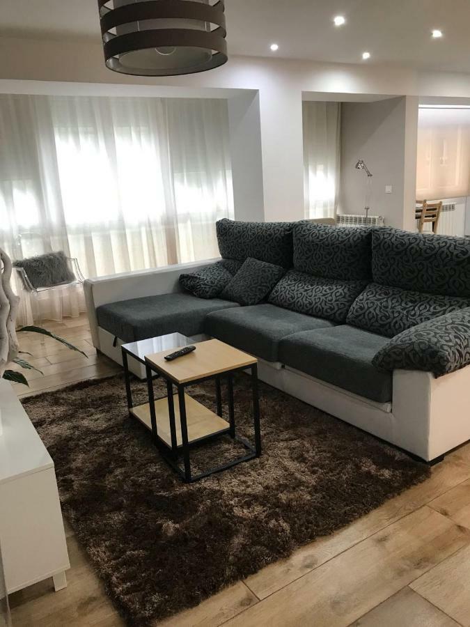 Ideal Piso Moderno Gijon Bagian luar foto